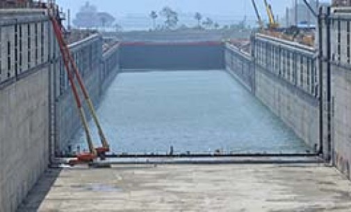Dos canales crecen para el mundo: Panamá y Suez