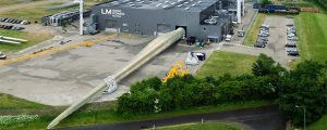 Adwen y LM Wind Power han presentado la pala de aerogenerador más larga del mundo.