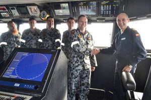 La Armada Española zarpa rumbo a Australia