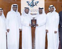 Dubái, ejemplo de desarrollo de la industria marítima para el resto de los EAU