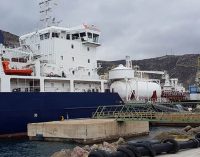 Realizan el mayor suministro de GNL a un buque en España