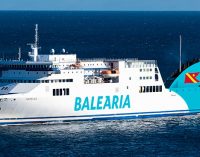 Entra en servicio entre Huelva y Canarias el smart ship a gas Nápoles