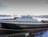 Astilleros Gondán bota un nuevo buque congelador factoría