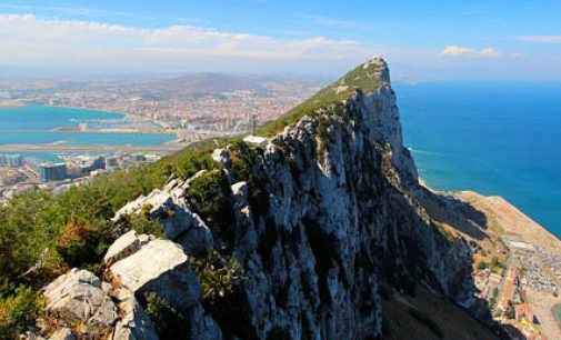 Shell logra la licencia de bunkering de GNL en Gibraltar