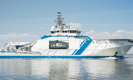 El patrullero Turva, de la guardia costera finlandesa, realiza pruebas con Bio GNL