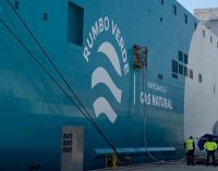 El puerto español de Motril ya suministra GNL a buques