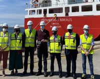 Atraca en el puerto de Bilbao el primer buque propulsado por gas