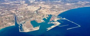 El puerto de Valencia activará su proyecto de energía eólica