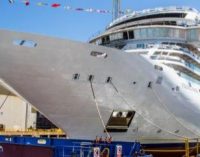Viking Mars, el más reciente crucero oceánico que Fincantieri está construyendo para el armador Viking, ha salido a flote en el astillero de Ancona