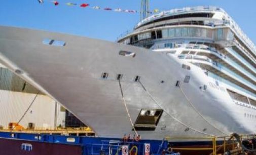 Viking Mars, el más reciente crucero oceánico que Fincantieri está construyendo para el armador Viking, ha salido a flote en el astillero de Ancona