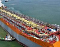 Mira la entrada a dique del FPSO Prosperity