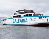 Botadura del ferry eléctrico Cap de Barbaria