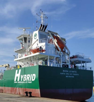 gabarra_hibrida_suministro_combustible_a_buques_bahia_levante