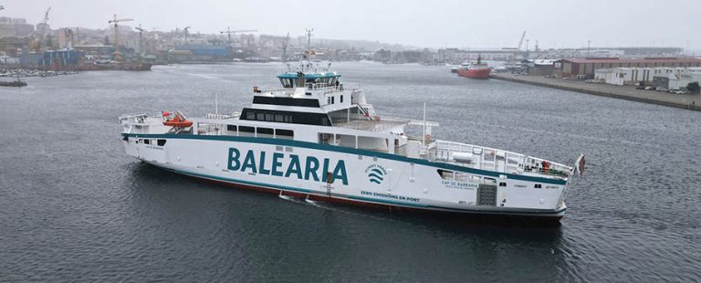 Cap_de_Barbaria_ferry_electrico_pruebas_de_mar