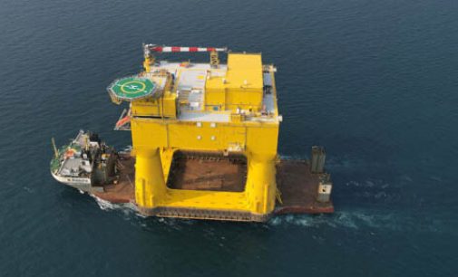 La subestación eléctrica offshore DolWin Epsilon parte hacia Noruega