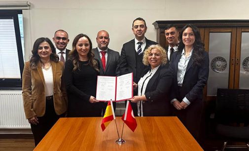 Navantia realizará el sostenimiento del buque anfibio Anadolu de la Marina Turca