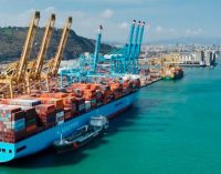 Primer suministro de bioetanol a un barco en el Port de Barcelona