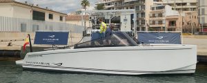 Dhamma Blue realiza en Baleares el primer repostaje real de hidrógeno verde de una embarcación de recreo en un entorno portuario