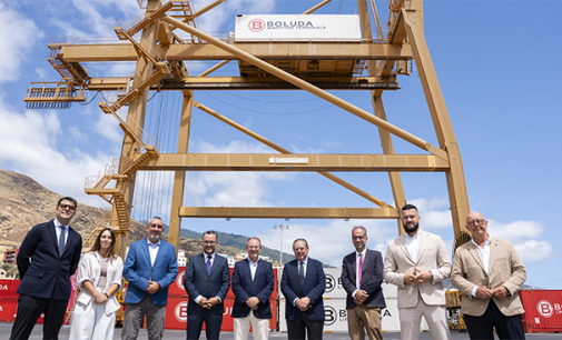 Boluda Shipping estrena nueva grúa STS y celebra la renovación de su concesión portuaria
