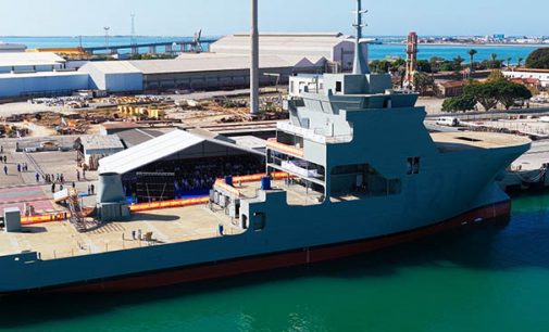 Navantia celebra el bautizo del BAM-IS A-21 Poseidón para la Armada
